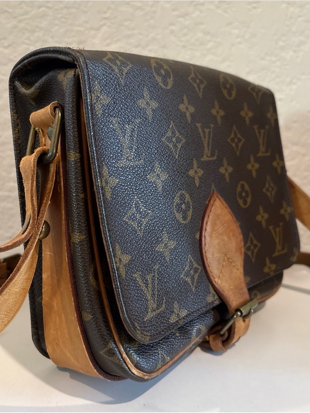 Louis Vuitton MM Brown Monogram Cartouchiere Shoulder Bag - Picture 4 of 14